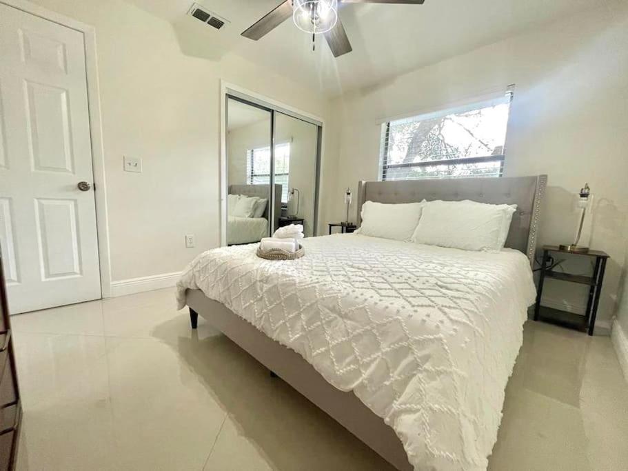 Vila Stylish 3/2 Getaway! Near Theme Parks! Lakeland Exteriér fotografie
