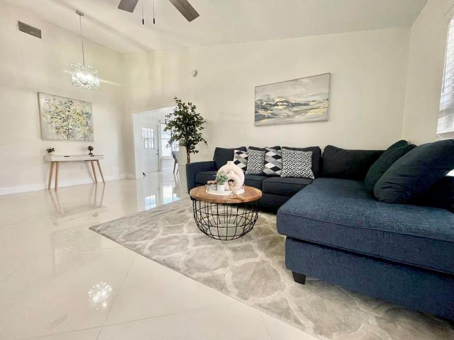 Vila Stylish 3/2 Getaway! Near Theme Parks! Lakeland Exteriér fotografie